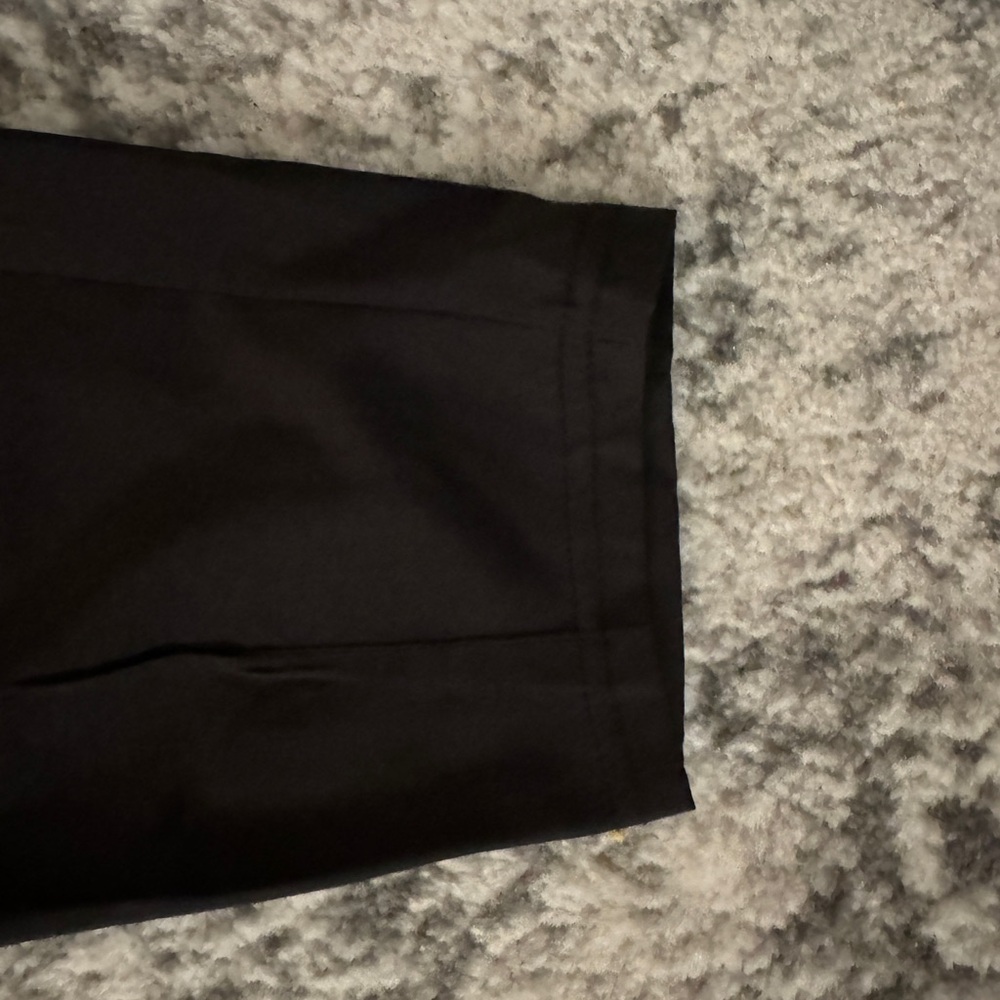 Amazon Joggers - Picture 3 of 5
